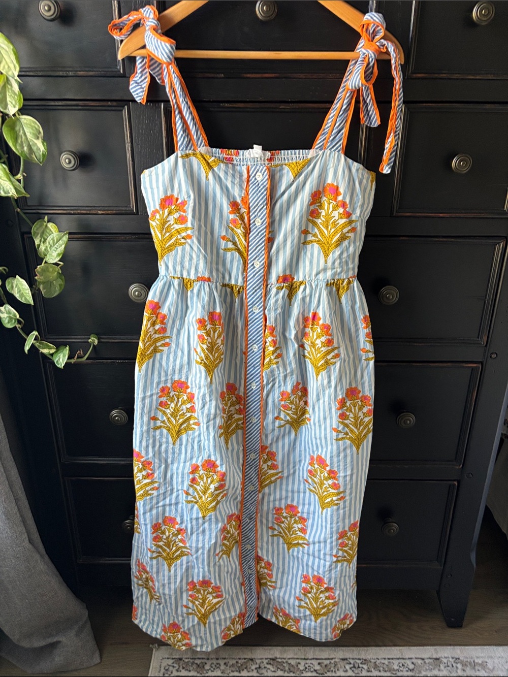 THML size S Tie Straps Floral Pattern Button Down Dress 100% Cotton $118 MSRP!